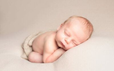 So you are thinking about a newborn photography session…